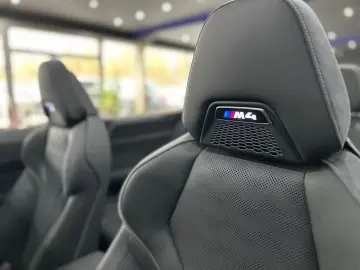 BMW M4 Competition M xDrive Cabrio