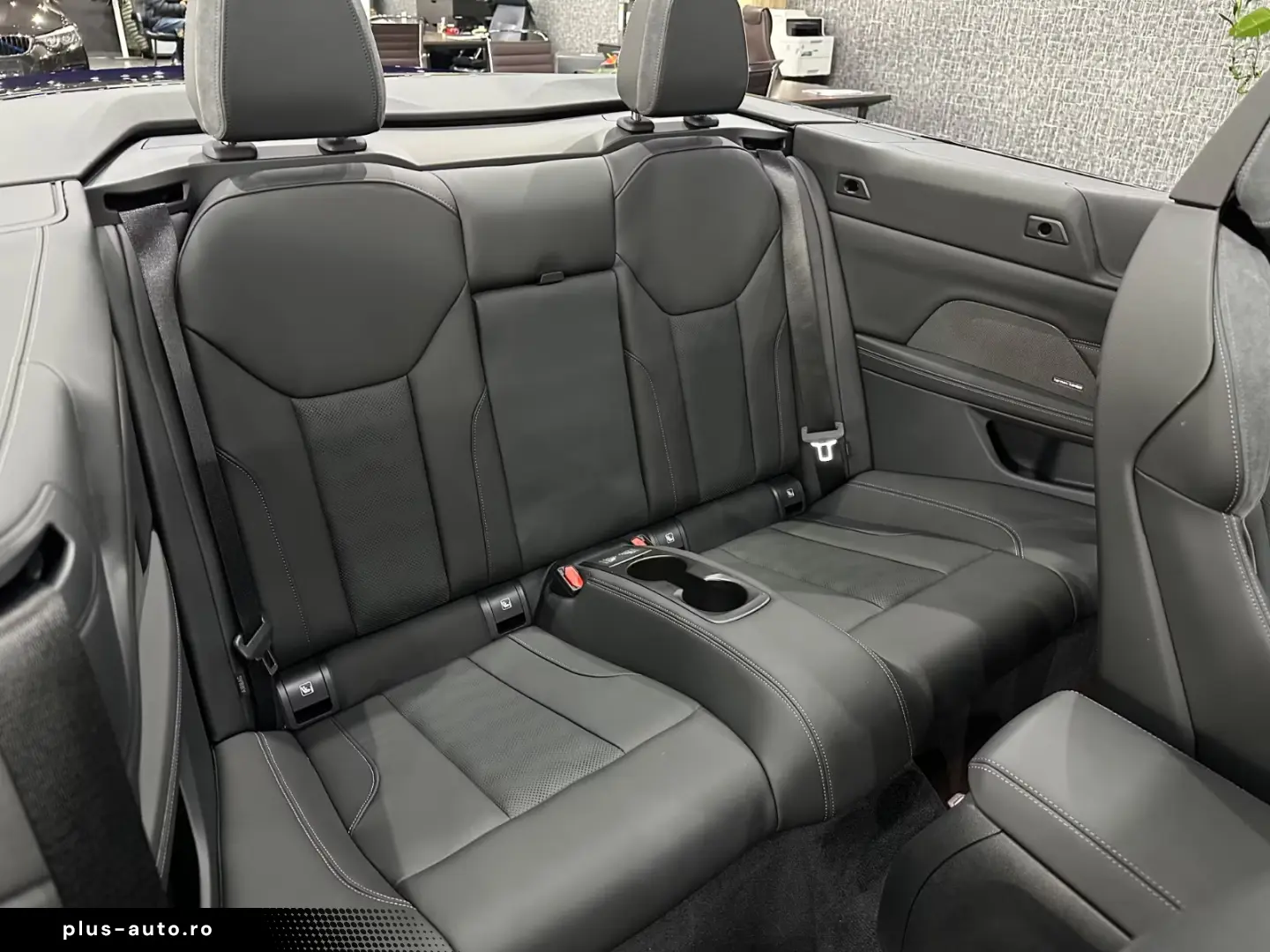 BMW M4 Competition M xDrive Cabrio