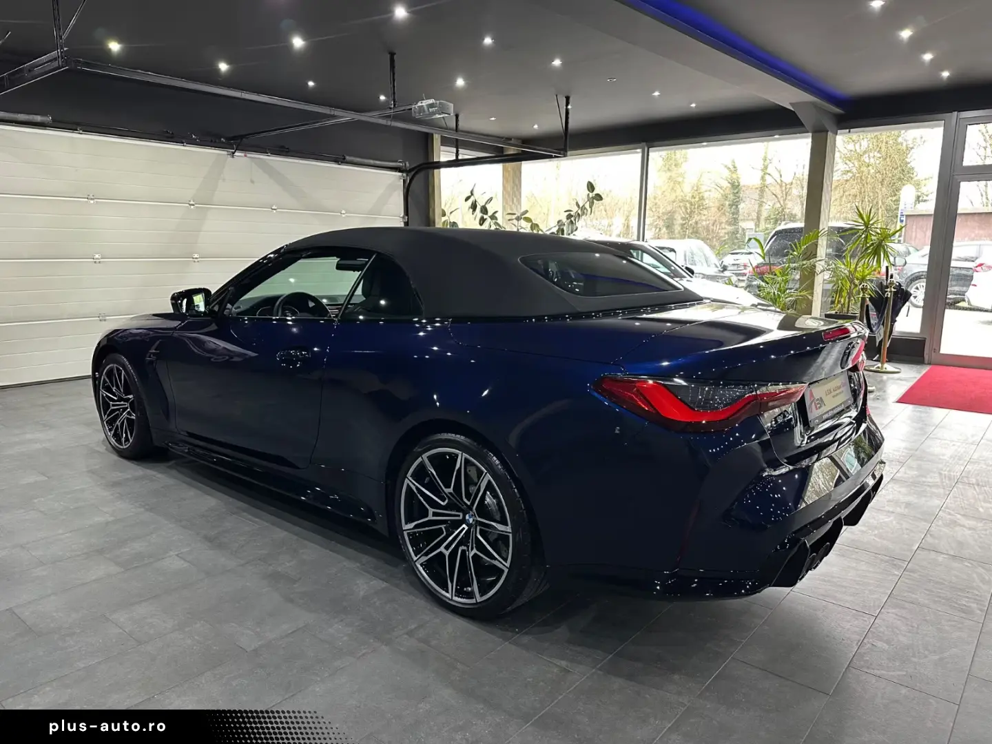 BMW M4 Competition M xDrive Cabrio