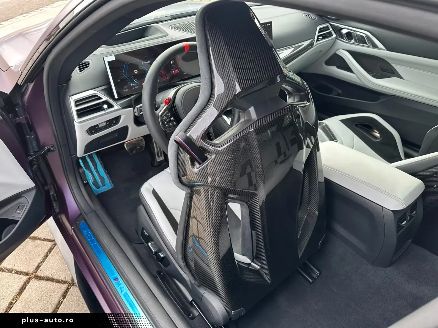 BMW M4 xDrive Comp Individual