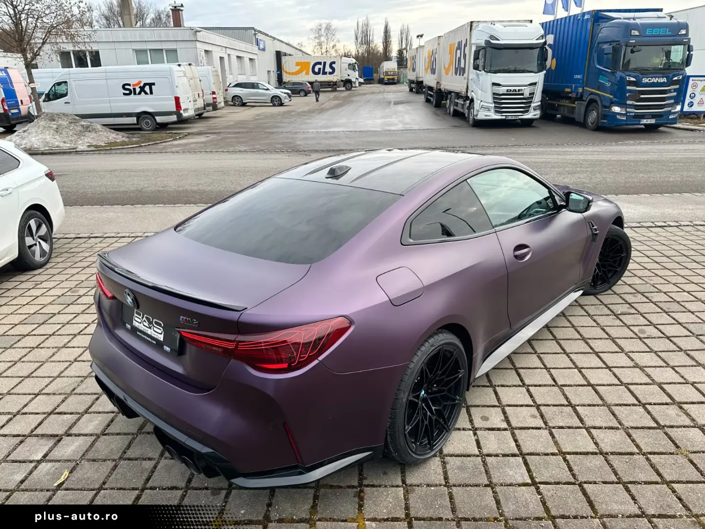 BMW M4 xDrive Comp Individual