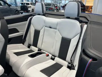 BMW M4 xDrive Competition HUD Navi Leder Harman-Kard