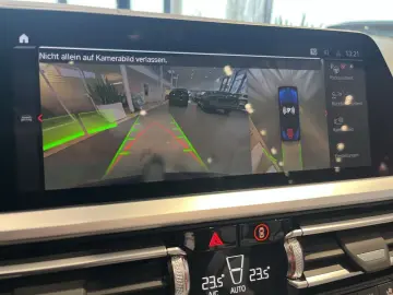 BMW M4 xDrive Competition HUD Navi Leder Harman-Kard