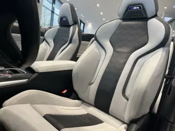 BMW M4 xDrive Competition HUD Navi Leder Harman-Kard