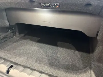 BMW M4 xDrive Competition HUD Navi Leder Harman-Kard