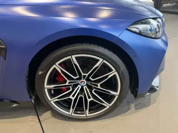 BMW M4 xDrive Competition HUD Navi Leder Harman-Kard