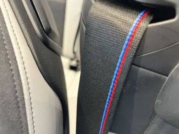 BMW M4 xDrive Competition HUD Navi Leder Harman-Kard