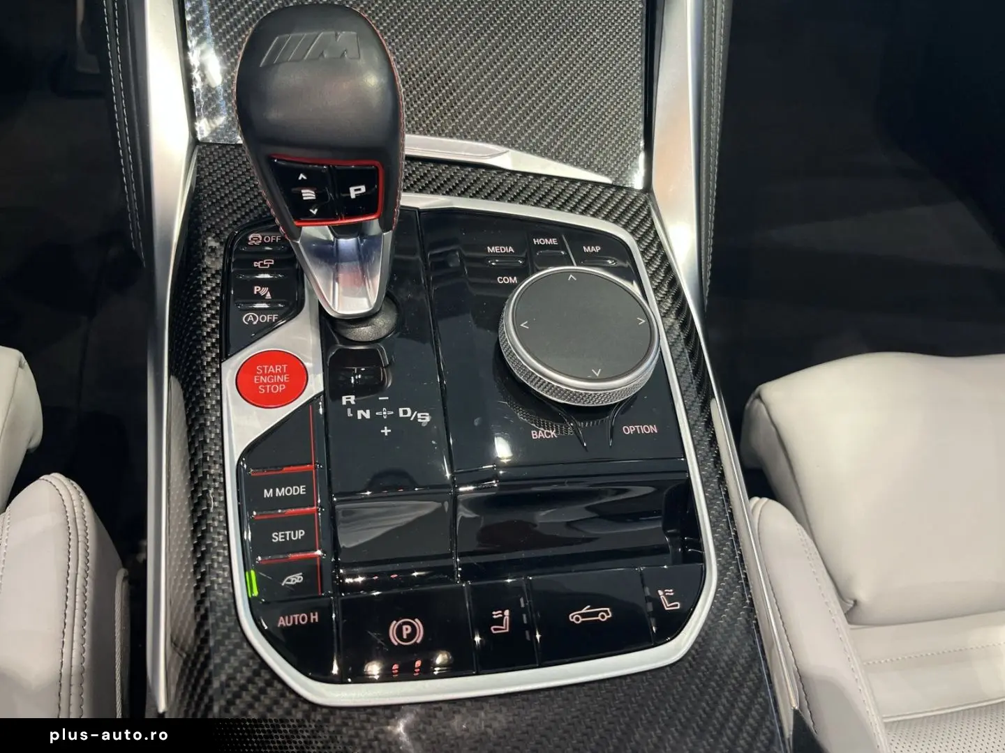 BMW M4 xDrive Competition HUD Navi Leder Harman-Kard