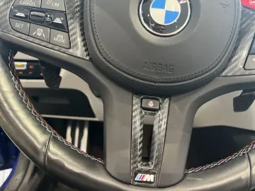 BMW M4 xDrive Competition HUD Navi Leder Harman-Kard