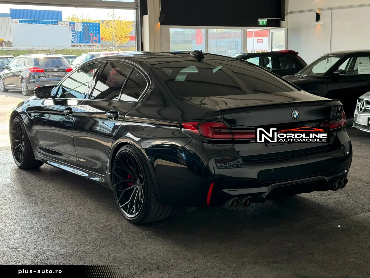 BMW M5 Limousine Competition erst 39 Tkm Akrapovic