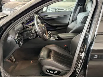 BMW M5 Limousine Competition erst 39 Tkm Akrapovic