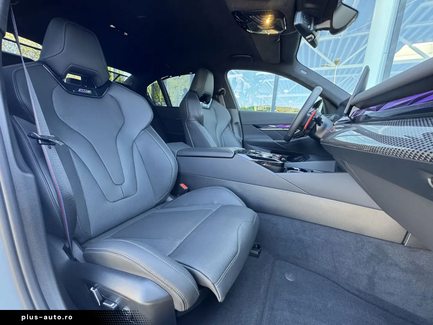 BMW M5 Limousine CarbonKeramik AHK B&W CarbonPack