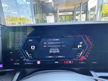 BMW M5 Limousine CarbonKeramik AHK B&W CarbonPack