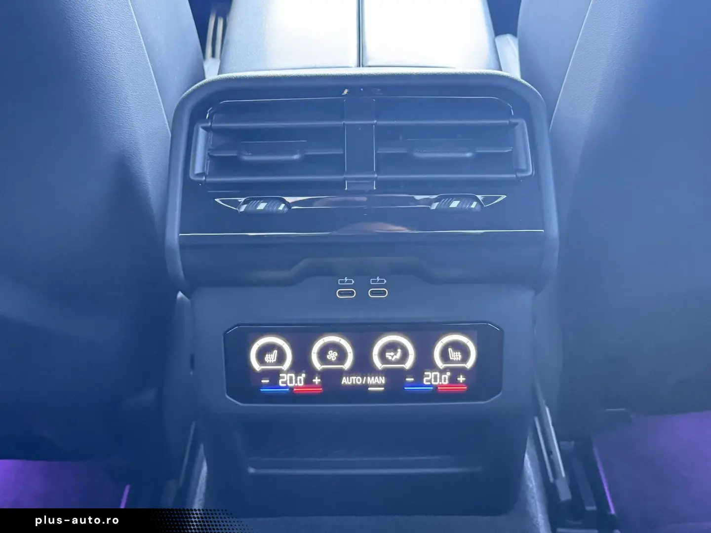 BMW M5 Limousine CarbonKeramik AHK B&W CarbonPack