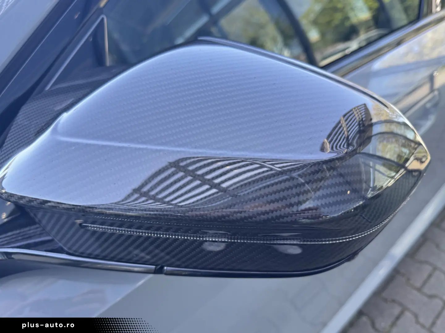 BMW M5 Limousine CarbonKeramik AHK B&W CarbonPack