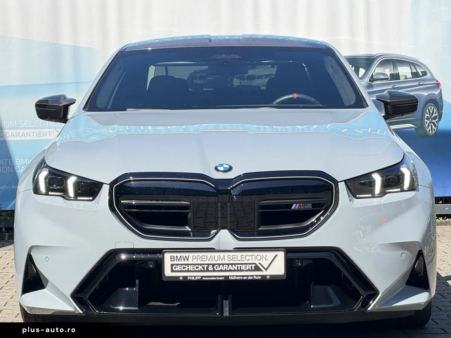 BMW M5 Limousine CarbonKeramik AHK B&W CarbonPack