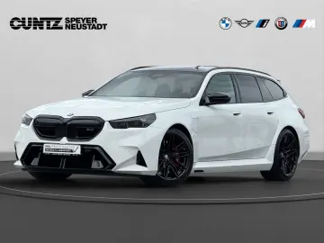 BMW M5 Touring ab 1 99% eff.   Driving Parkingassist