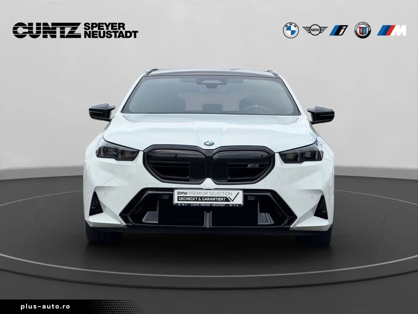 BMW M5 Touring ab 1 99% eff.   Driving Parkingassist