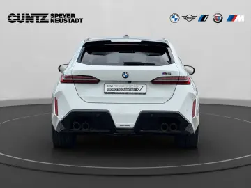 BMW M5 Touring ab 1 99% eff.   Driving Parkingassist