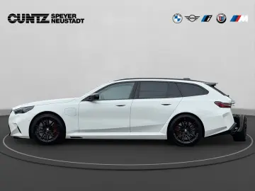 BMW M5 Touring ab 1 99% eff.   Driving Parkingassist