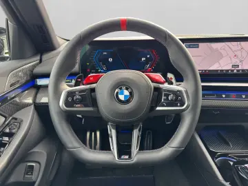 BMW M5 Touring ab 1 99% eff.   Driving Parkingassist