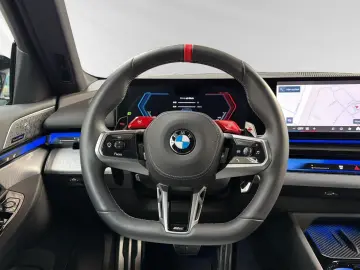 BMW M5 Touring B&W DA&PAProf. Head-Up