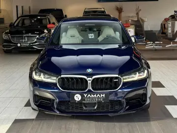 BMW M5 M Drivers P. Sitzbelüftung Glasdach