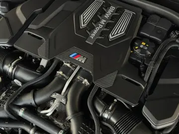 BMW M5 M Drivers P. Sitzbelüftung Glasdach