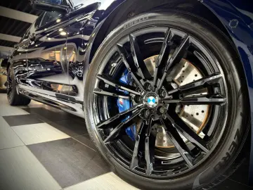 BMW M5 M Drivers P. Sitzbelüftung Glasdach