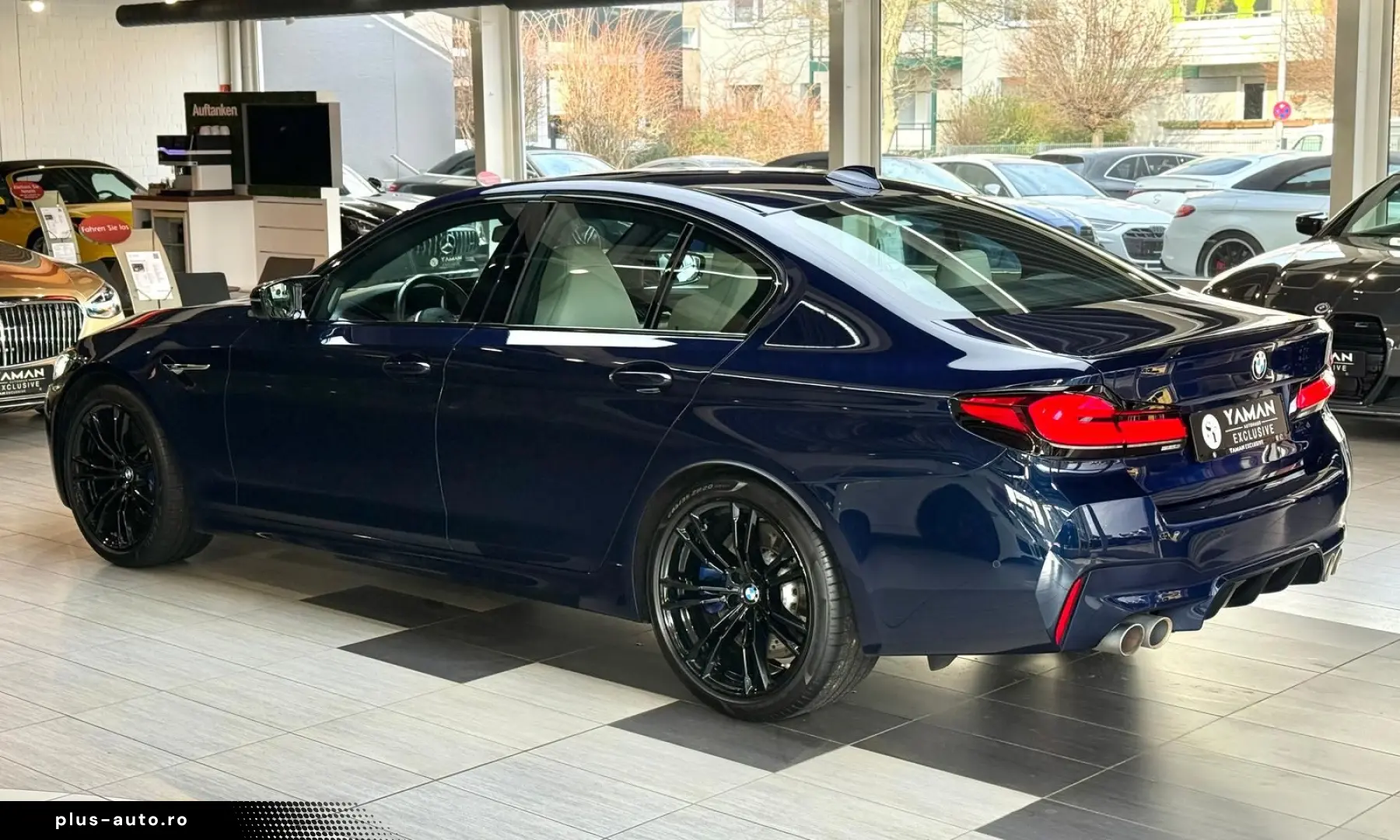 BMW M5 M Drivers P. Sitzbelüftung Glasdach