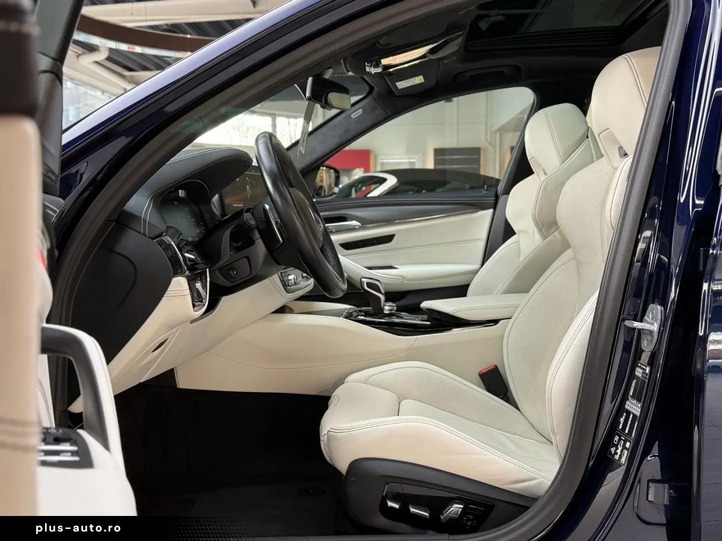 BMW M5 M Drivers P. Sitzbelüftung Glasdach