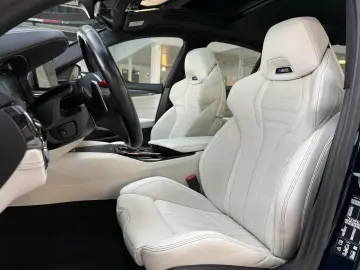 BMW M5 M Drivers P. Sitzbelüftung Glasdach