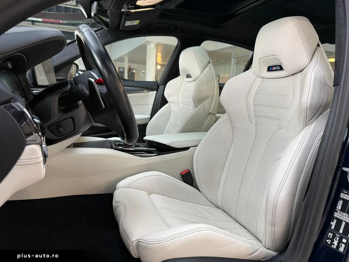 BMW M5 M Drivers P. Sitzbelüftung Glasdach