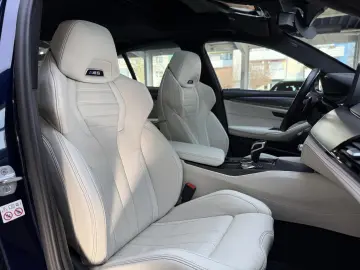 BMW M5 M Drivers P. Sitzbelüftung Glasdach