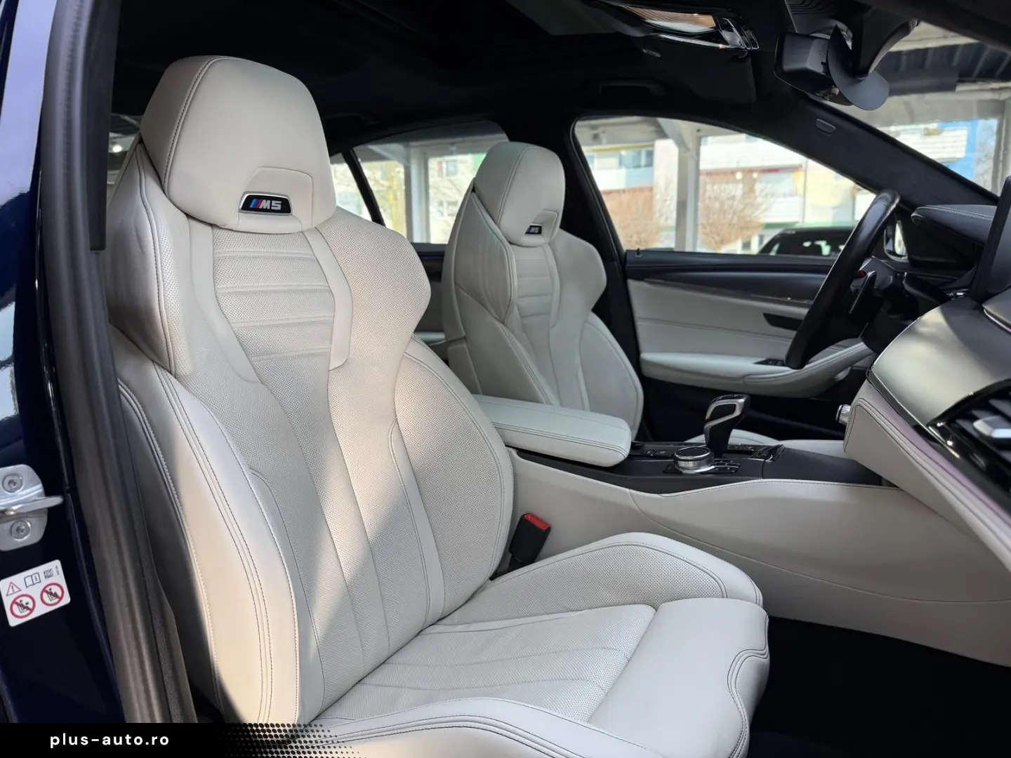 BMW M5 M Drivers P. Sitzbelüftung Glasdach