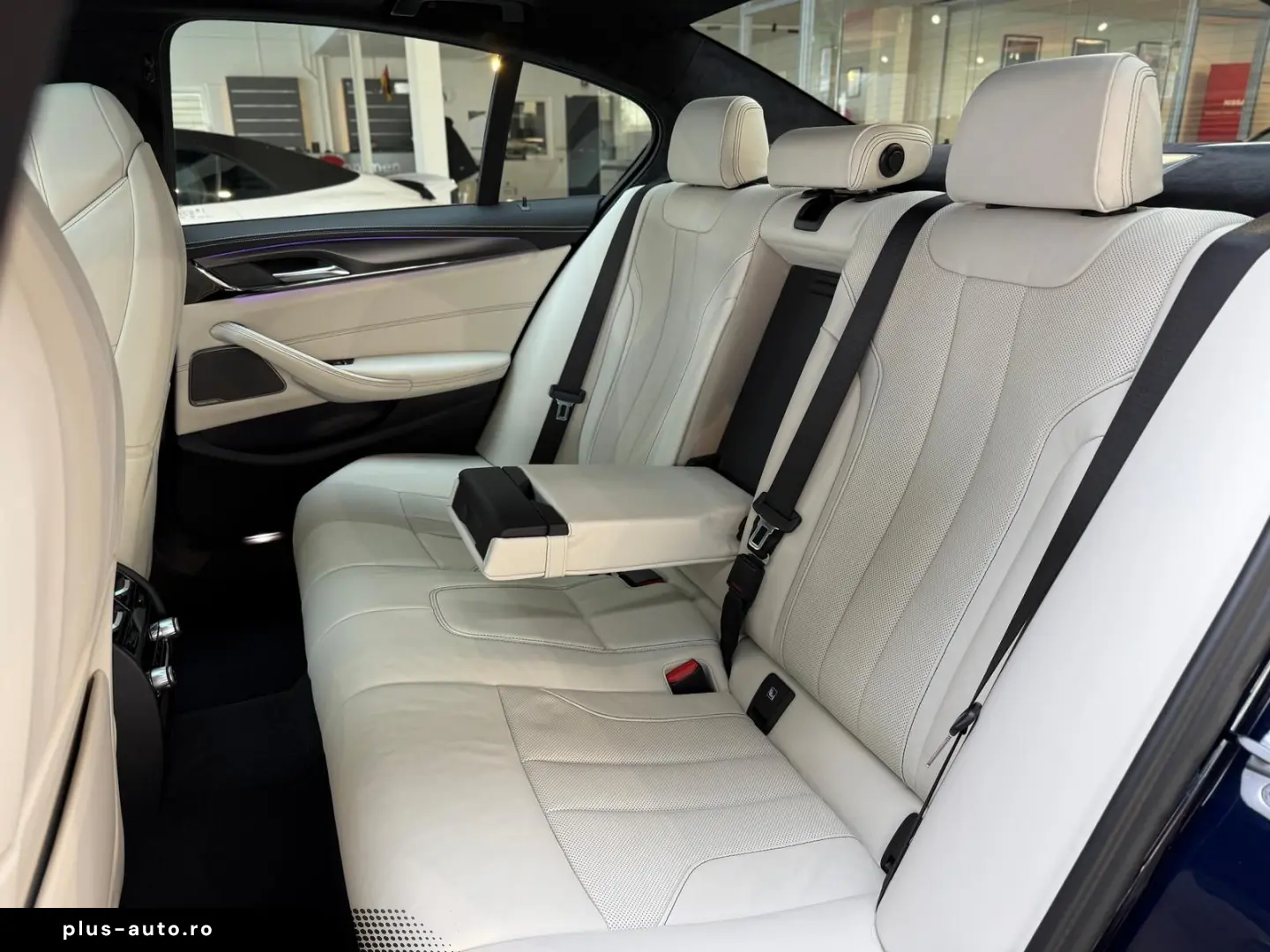 BMW M5 M Drivers P. Sitzbelüftung Glasdach