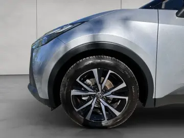 TOYOTA C-HR 1.8 Hybrid Teamplayer  Keyless  Navi  LED