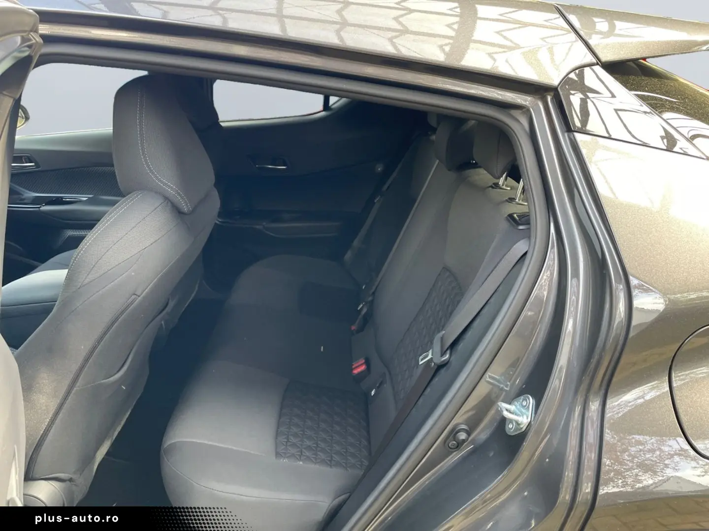 TOYOTA C-HR 2.0 Hybrid Team D  LED ACC CarPlay CAM SHZ