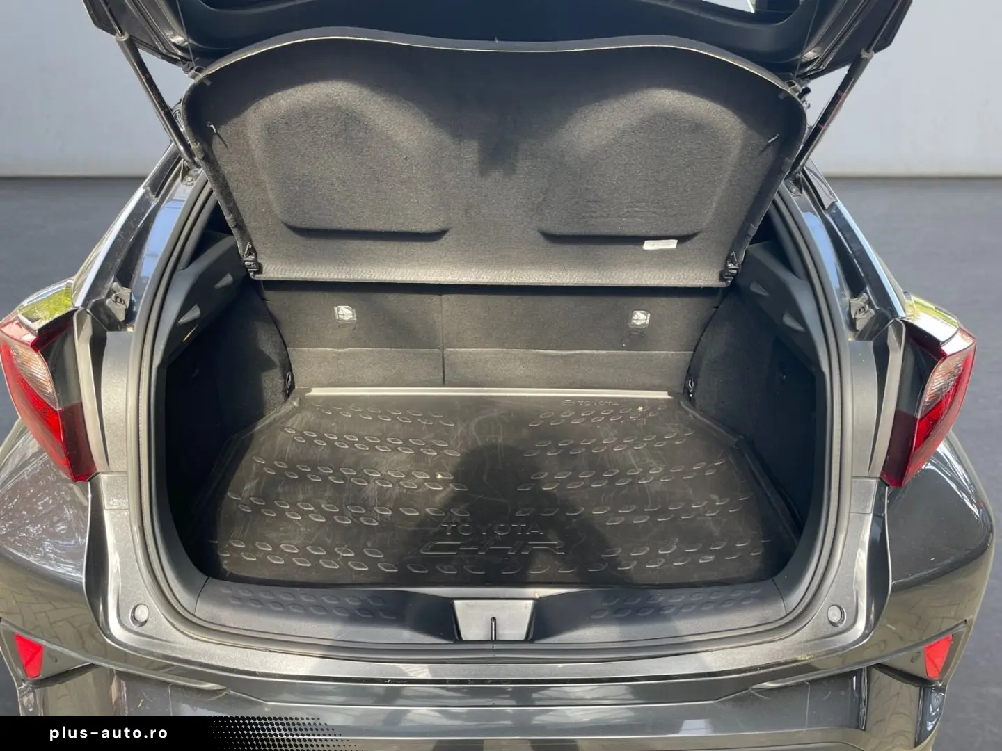 TOYOTA C-HR 2.0 Hybrid Team D  LED ACC CarPlay CAM SHZ