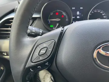 TOYOTA C-HR 2.0 Hybrid Team D  LED ACC CarPlay CAM SHZ