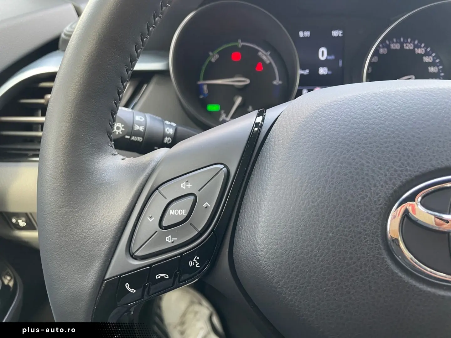 TOYOTA C-HR 2.0 Hybrid Team D  LED ACC CarPlay CAM SHZ