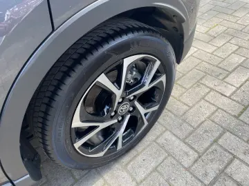 TOYOTA C-HR 2.0 Hybrid Team D  LED ACC CarPlay CAM SHZ