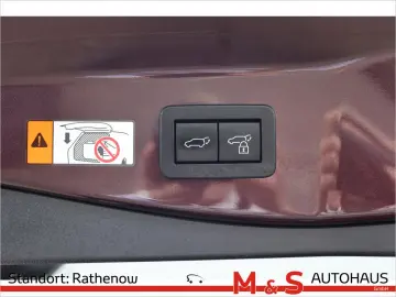 TOYOTA C-HR 2.0 Plug-In Hybrid FWD Team Deutschland