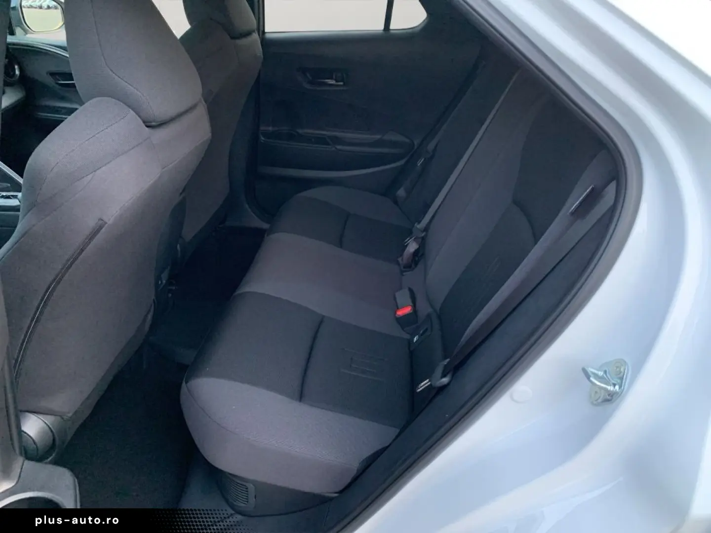 TOYOTA C-HR 2.0 Plug-in-Hybrid Team Deutschland