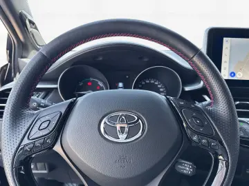TOYOTA C-HR 2.0 Hybrid GR Sport  Kamera  Sitzheizung