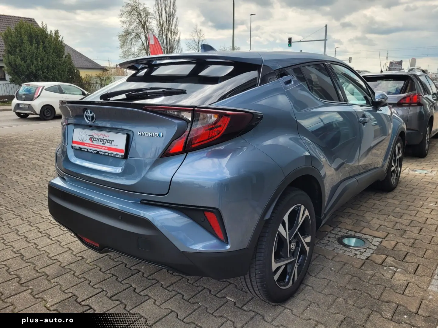 TOYOTA C-HR 1 8l  PDCv h RFK SHZ Navi