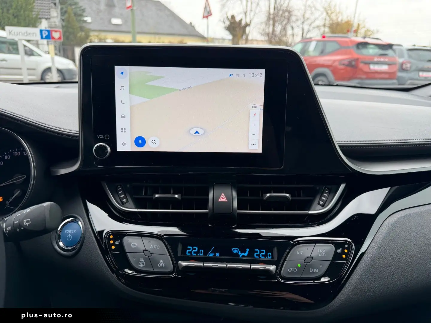 TOYOTA C-HR 1 8l  PDCv h RFK SHZ Navi