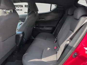 TOYOTA C-HR Hybrid Team D Navi LED Apple CarPlay Androi