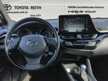TOYOTA C-HR Hybrid Flow LED Mehrzonenklima DAB Spurhalt