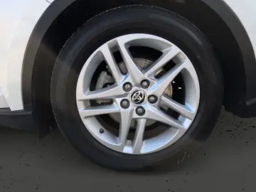 TOYOTA C-HR Hybrid Flow LED Mehrzonenklima DAB Spurhalt